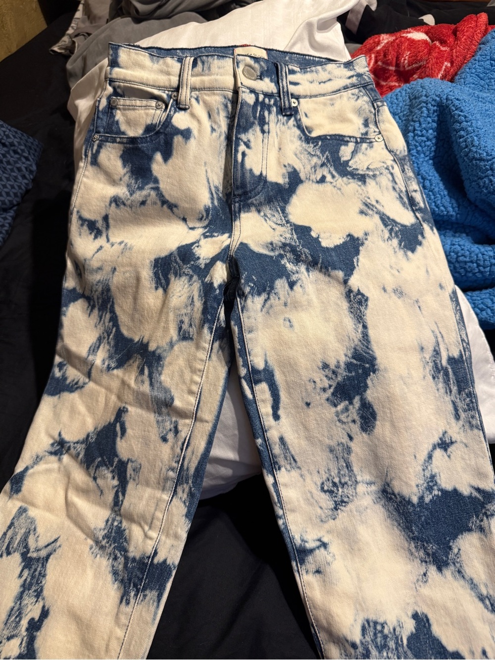Alice + Olivia Blue and White Tie-Dye Straight Leg Jeans